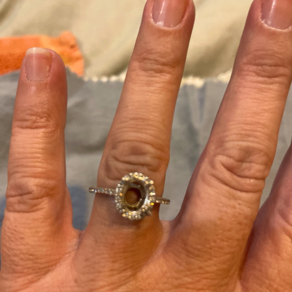 Wedding ring ready for stone